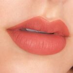 رژلب مایع مات دبالم رنگ Committed - Image 2
