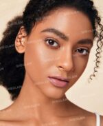 مداد ابرو ۲ کاره شیگلم مدل Brows On Demand رنگ Auburn - Image 2